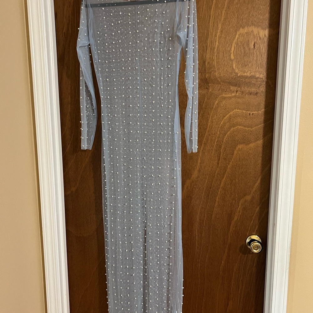 Elegant Pearl-Studded Long Sleeve Dress